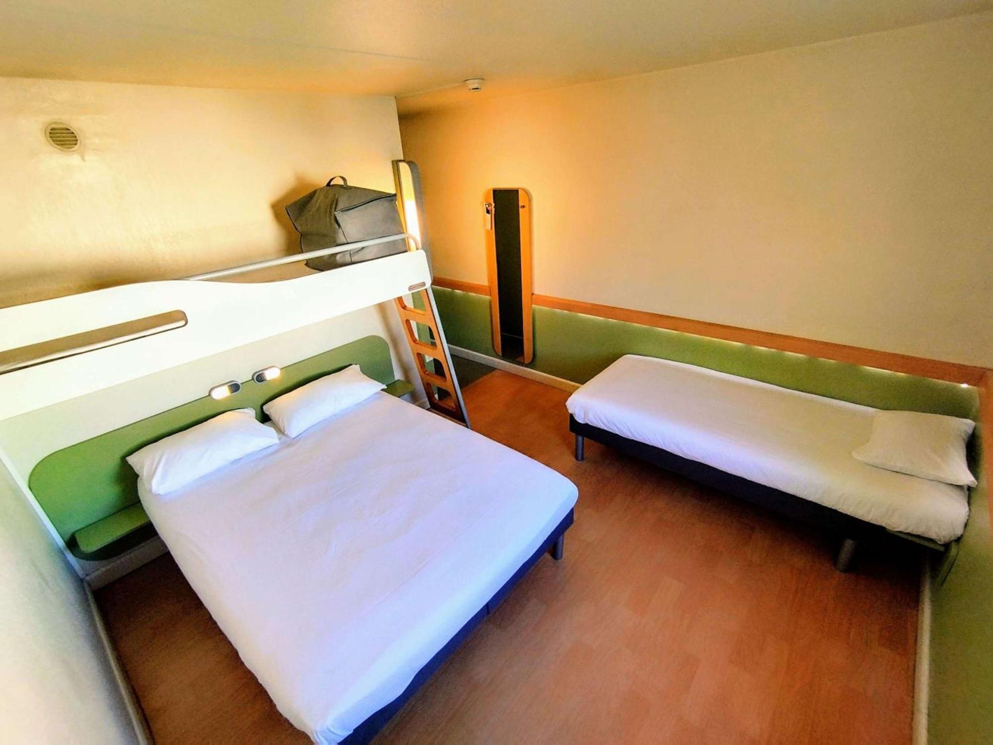 Hotel Ibis Budget Centre 2*