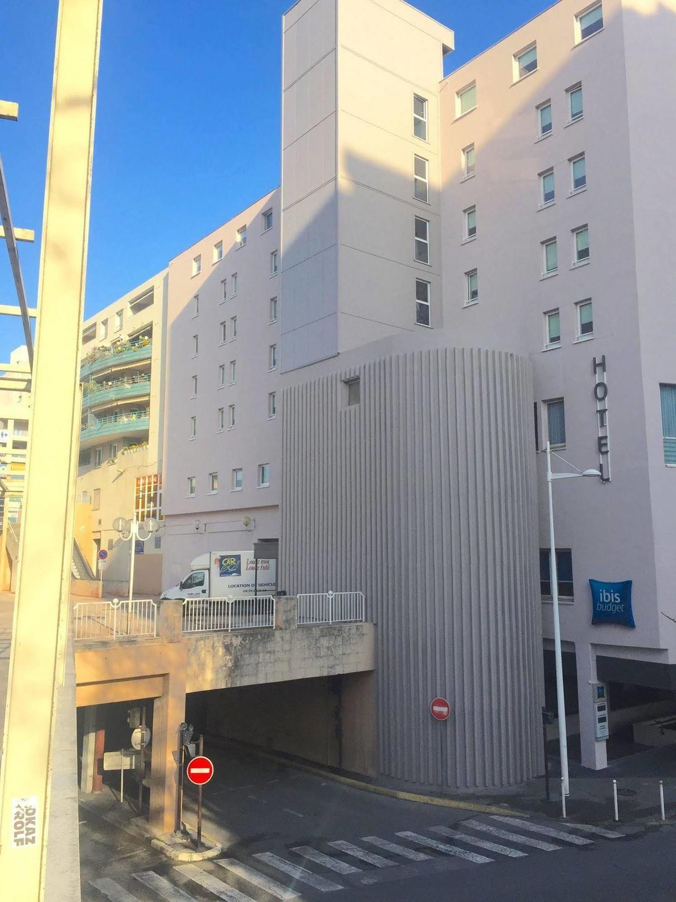 Ibis Budget Centre Hotel 2*