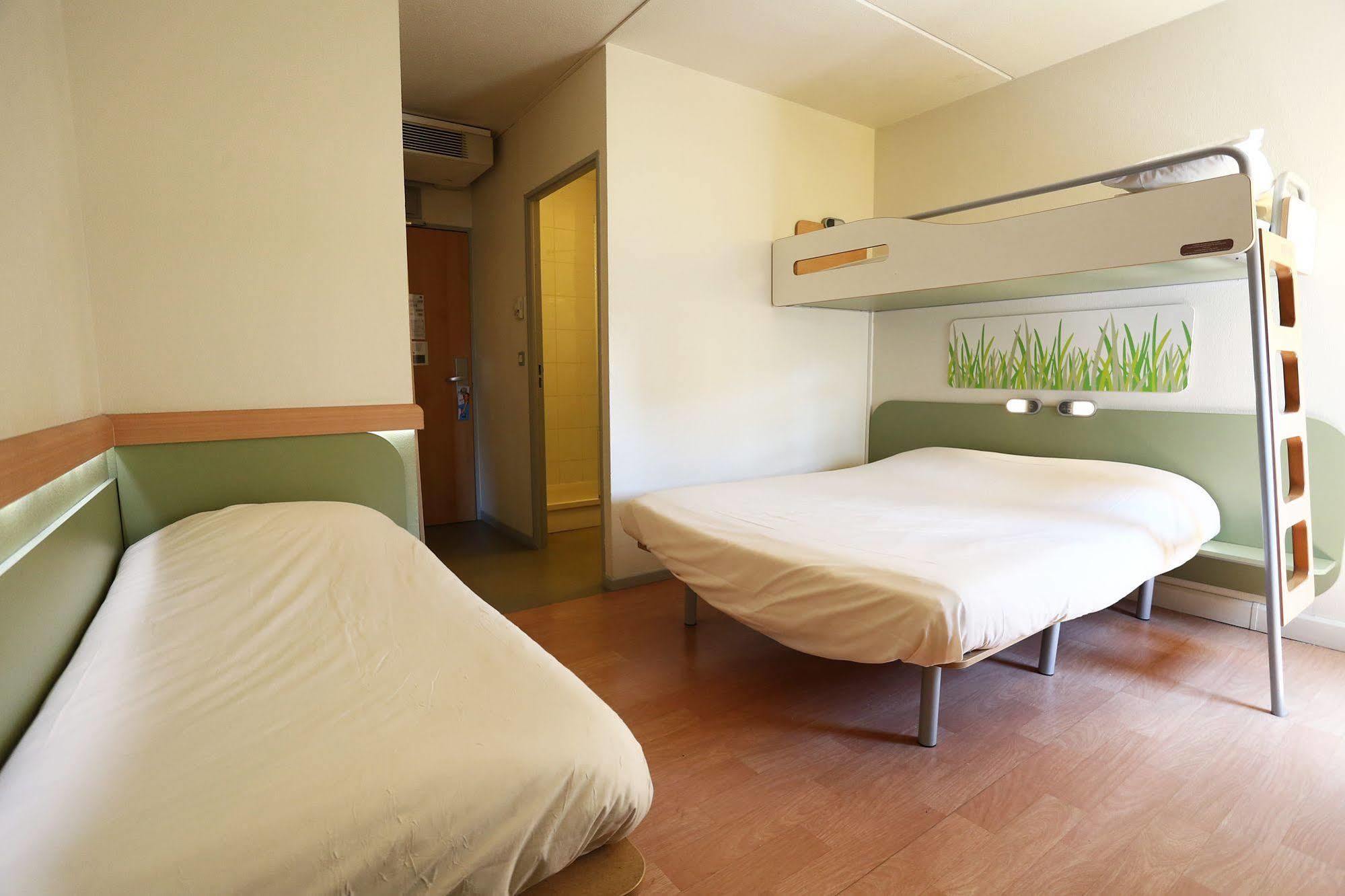 Ibis Budget Centre Hotel 2*